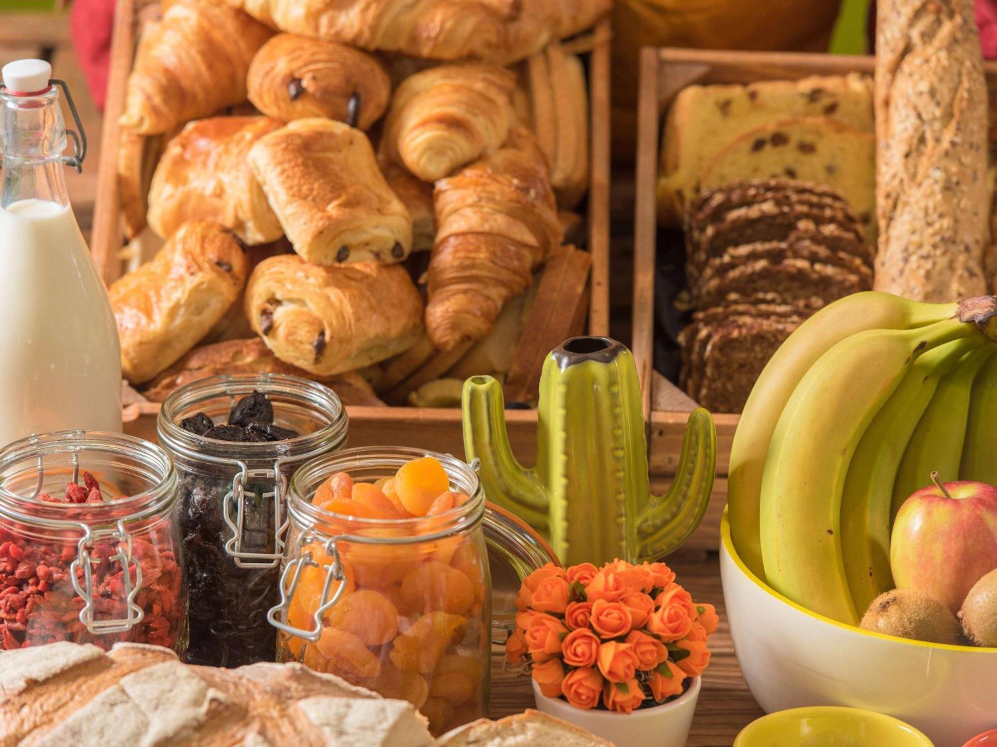 Ibis Styles Rouen Val De Reuil Hotel Val-de-Reuil Ngoại thất bức ảnh